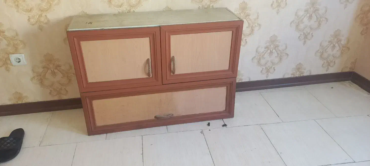 فروشی|آب‌چکان و نظم‌دهنده ظروف|پرند, فاز ۶|دیوار