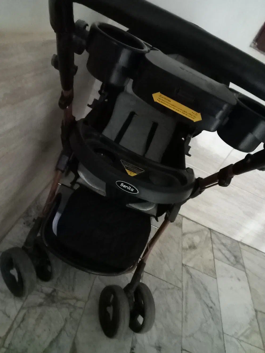 کالسکه مشکی طلایی|کالسکه و لوازم جانبی|نسیم‌شهر, |دیوار