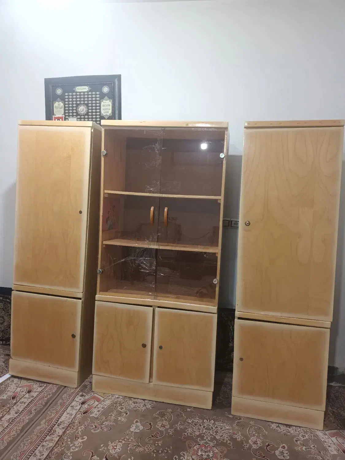 کمدوبوفه دار|بوفه، ویترین، کنسول|رباطکریم, کیکاور|دیوار