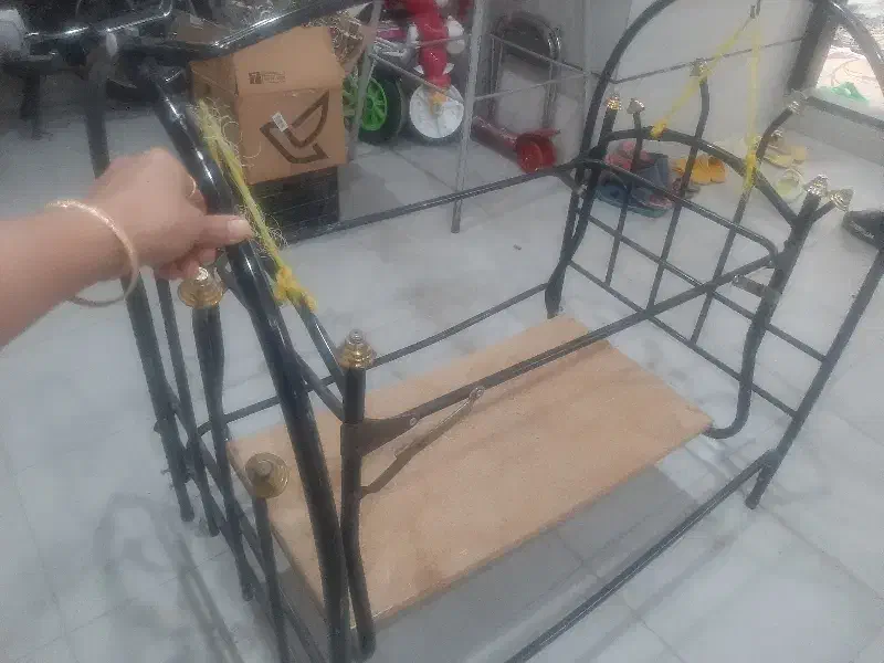 گهواره فلزی|تخت و صندلی بچه|سبزوار, قائم|دیوار