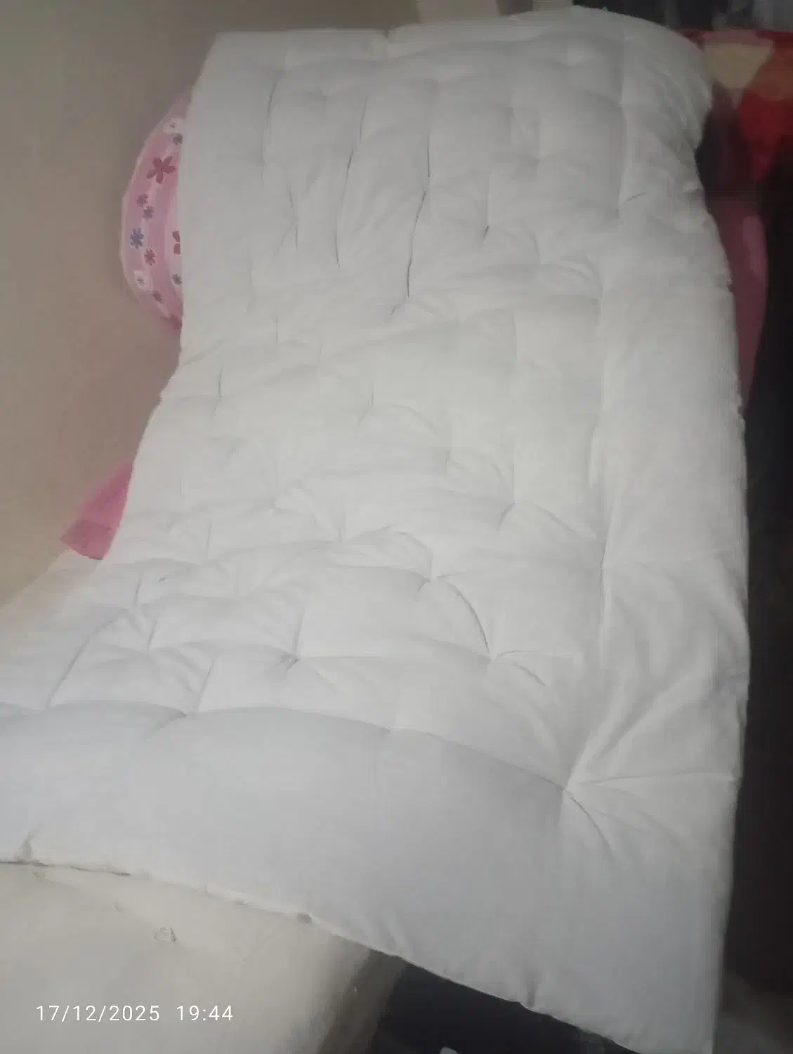 تشک|تشک تختخواب|زابل, |دیوار