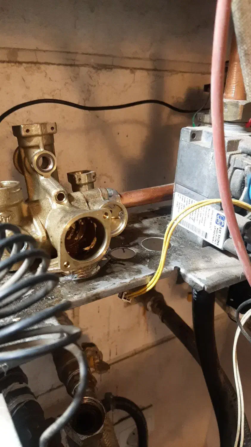 سرویس پکیج/تعمیر پکیج/تعمیرکار پکیج/پکیج ورادیاتور|خدمات پیشه و مهارت|پردیس, فاز ۸|دیوار