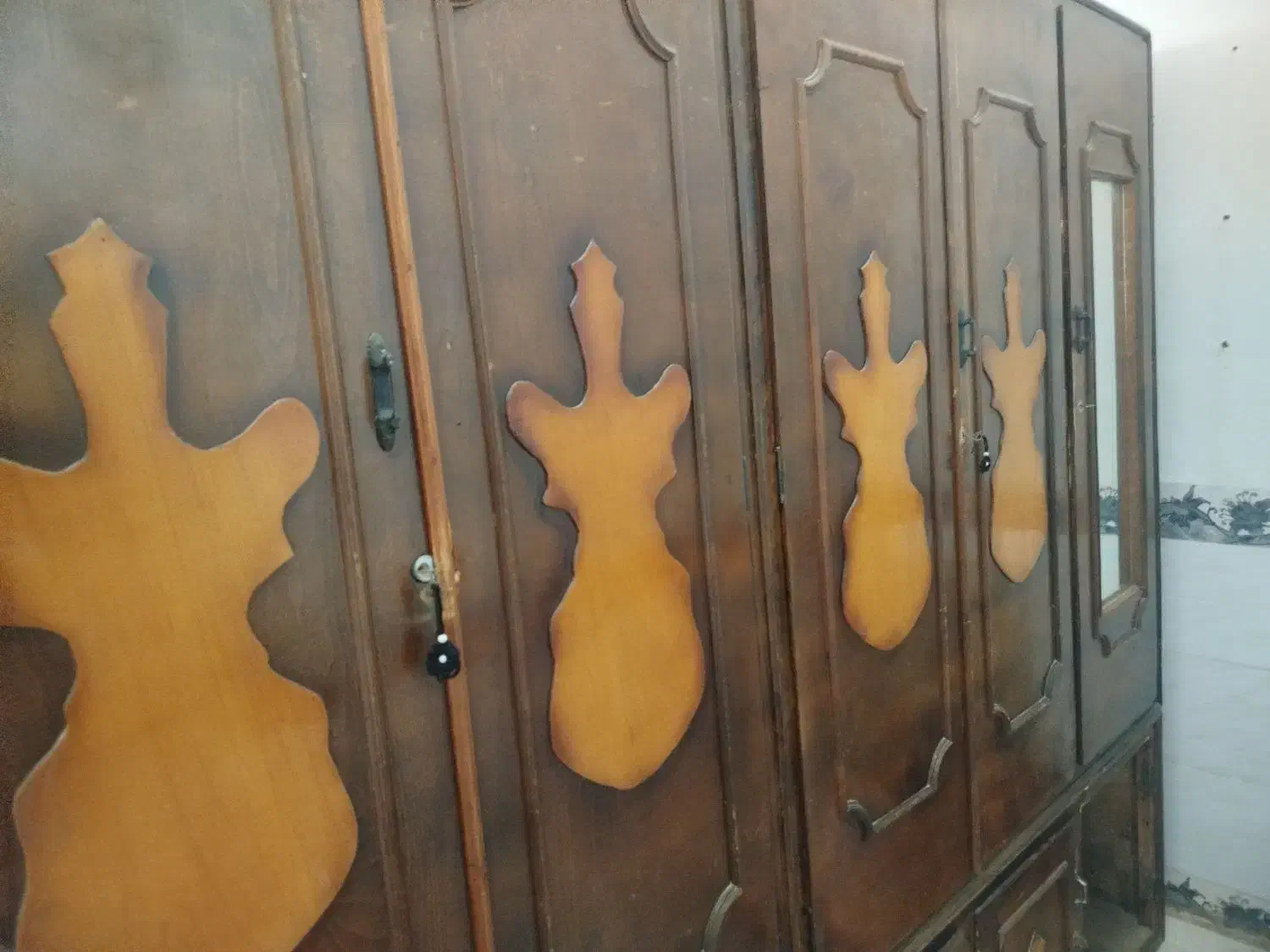 کمد قدیمی|جاکفشی، کمد، دراور|آق قلا, |دیوار