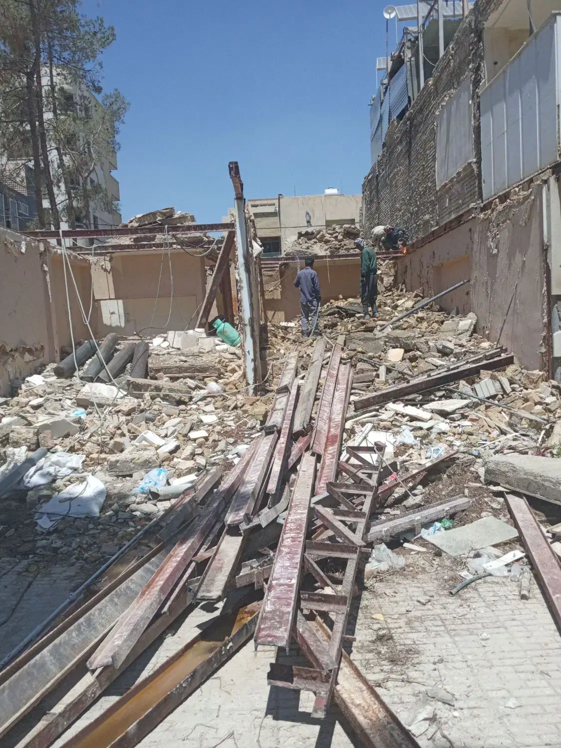 تخریب ساختمان وخاکبرداری|خدمات پیشه و مهارت|اصفهان, خانه اصفهان|دیوار