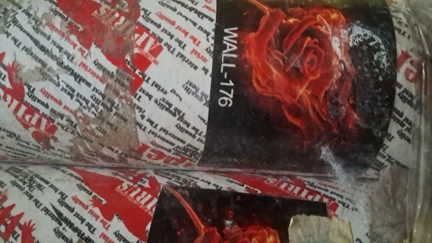 پوستر .کاغذ دیواری|مصالح و تجهیزات ساختمان|اصفهان, سعادتآباد|دیوار