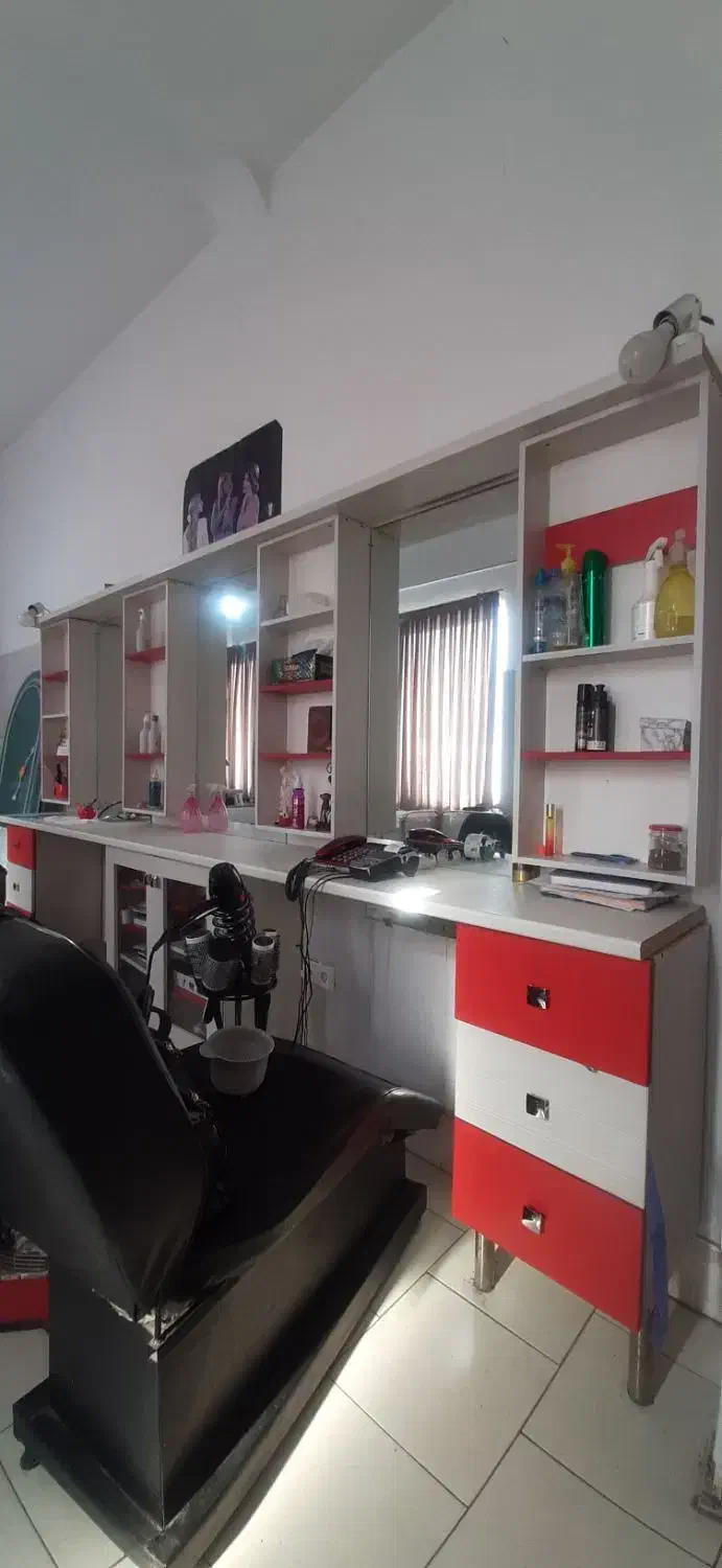 دکور ارایشگاه|آرایشگاه و سالن‌های زیبایی|پردیس, فاز ۱|دیوار