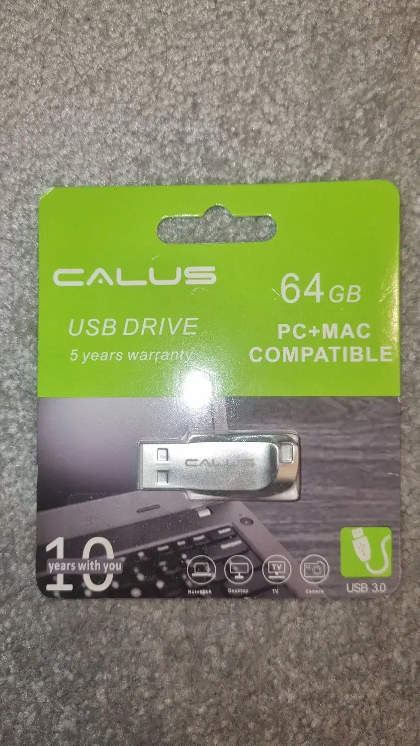 فلش ۶۴ گیگ|قطعات و لوازم جانبی رایانه|قم, زنبیل آباد|دیوار