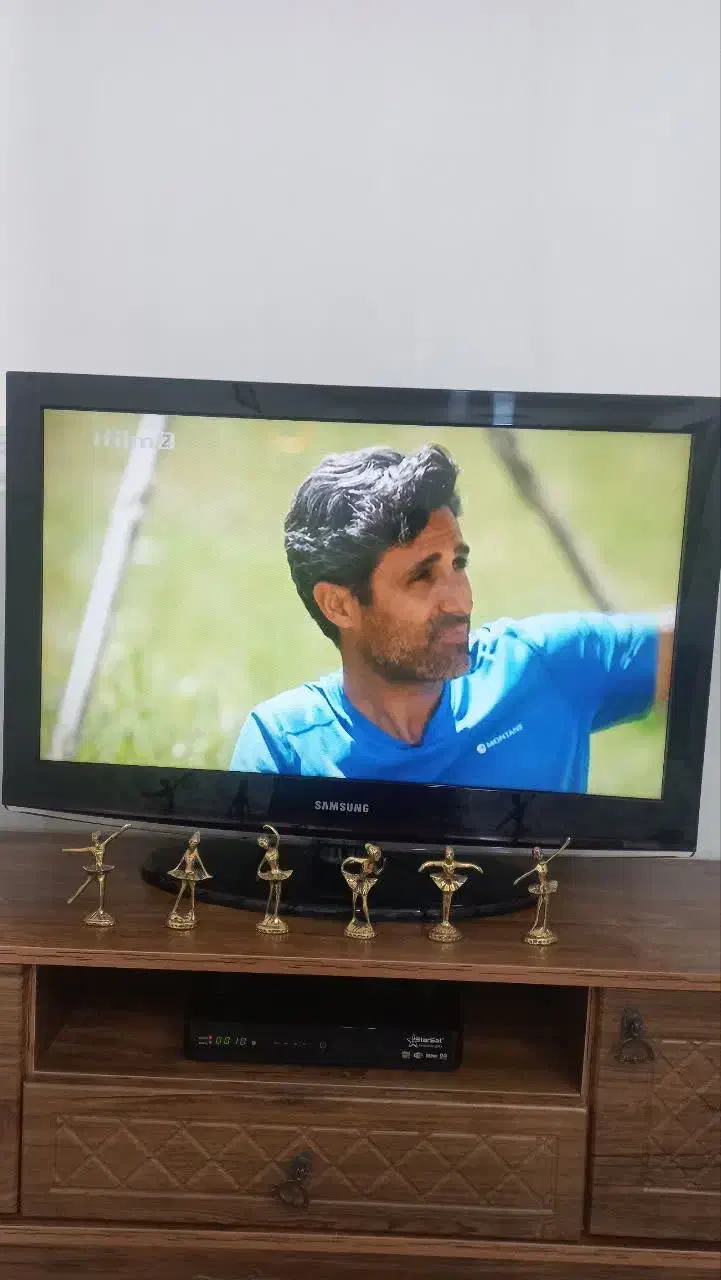 تلویزیون 32اینچ سامسونگ ال سی دی|تلویزیون و پروژکتور|الوند, |دیوار