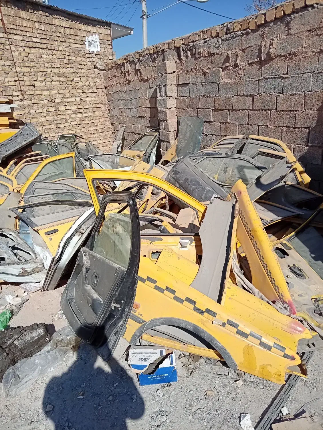 درب استوک گلگیر درب صندوق پژو سمند پراید|قطعات یدکی و لوازم جانبی|کرمان, |دیوار