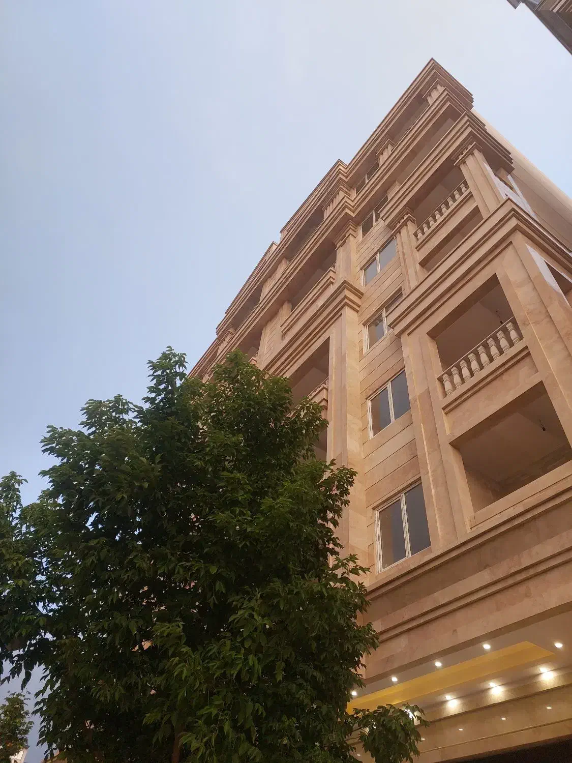 70مترپارکینگ اختصاصی // فول دیزاین ارزنده // نوساز|فروش آپارتمان|کرج, گلشهر|دیوار