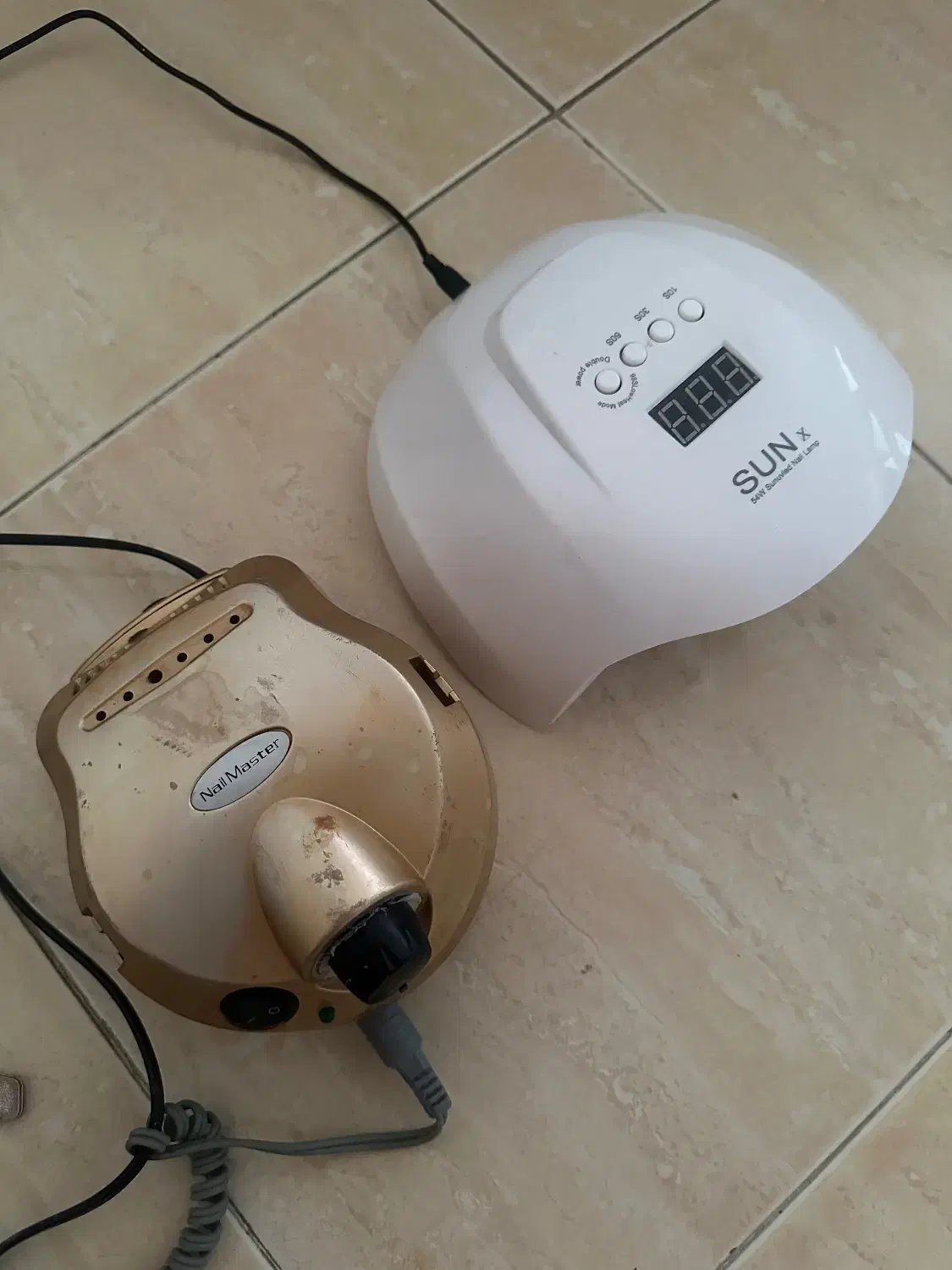 فروش کامل لوازم کاشت ناخن و پدیکور|آرایشی، بهداشتی، درمانی|کیش, |دیوار