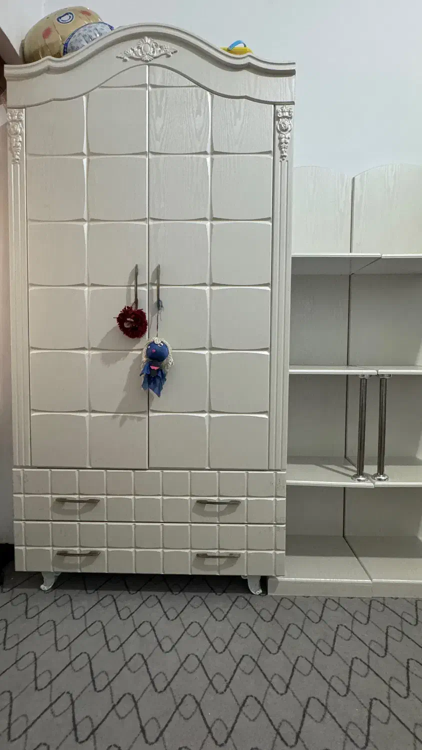 کمد به همراه ۲عدد استند مجزا|جاکفشی، کمد، دراور|آمل, |دیوار