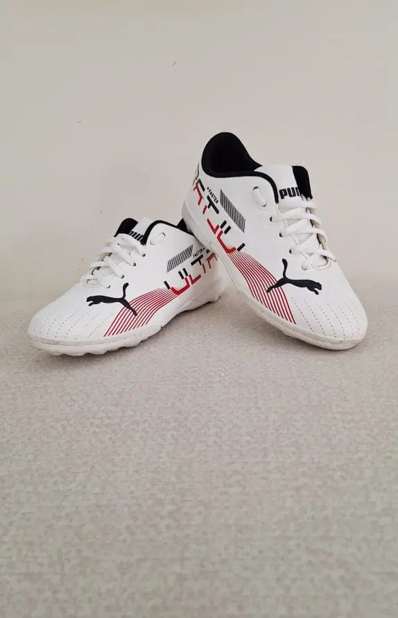 کفش فوتبال puma وارداتی|تجهیزات ورزشی|تهران, دروازه شمیران|دیوار