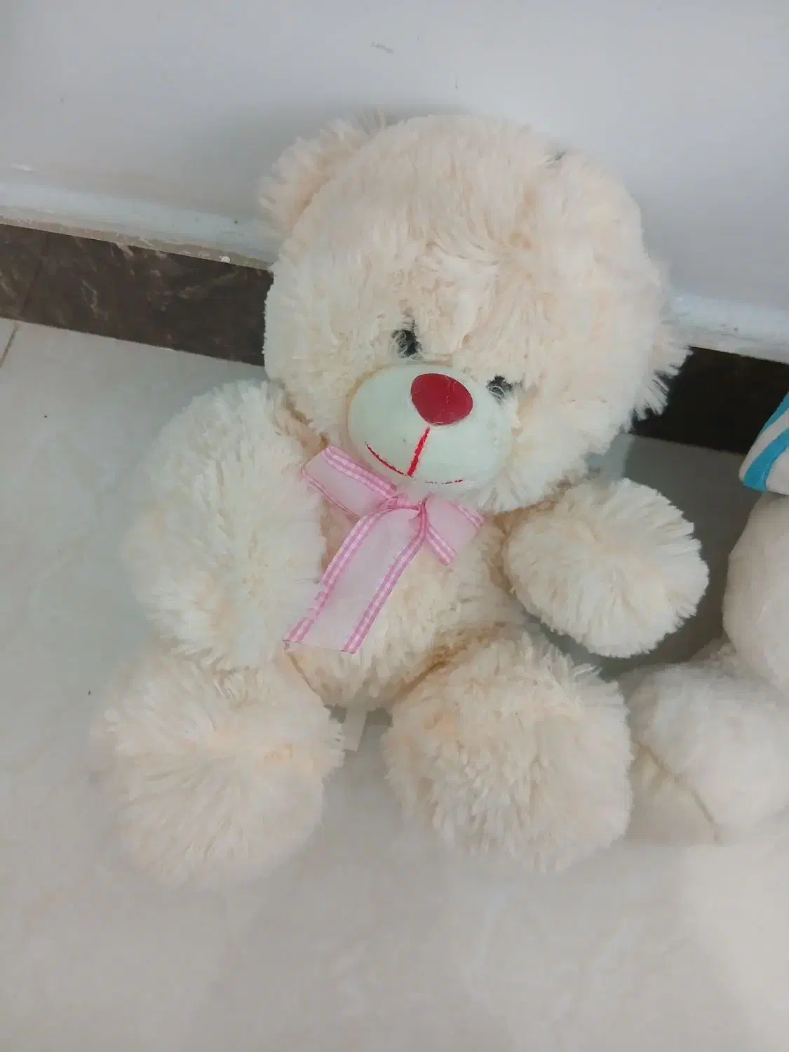 ۴عدد عروسک|اسباب‌بازی بچه|لاهیجان, شهید آوینی|دیوار