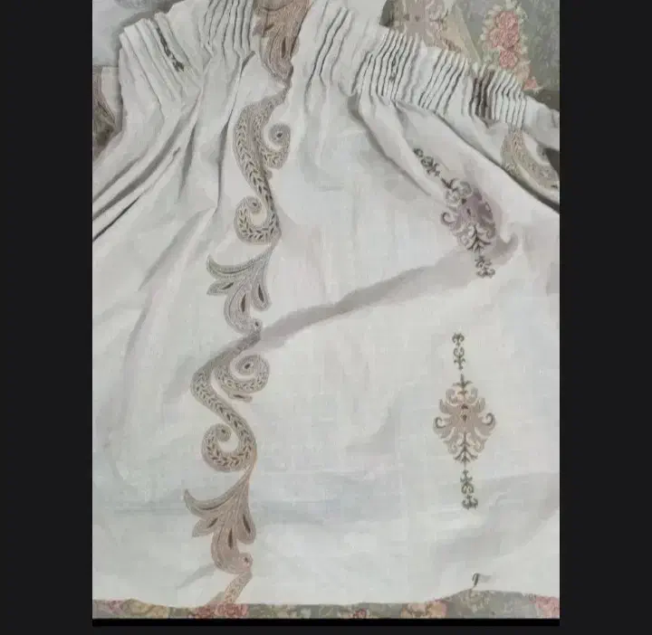 وسایل|پرده، رانر، رومیزی|قم, شاه ابراهیم|دیوار