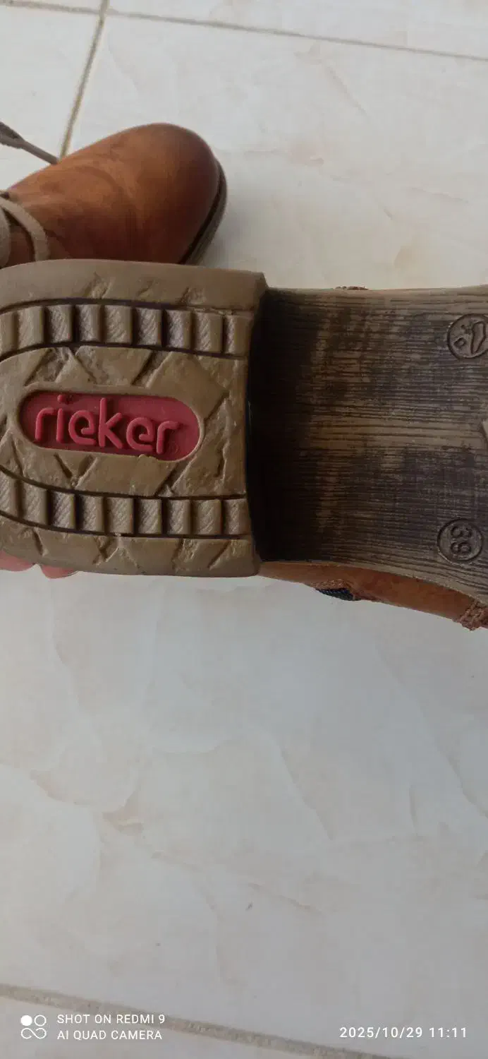 کفش|کیف، کفش، کمربند|سنندج, |دیوار