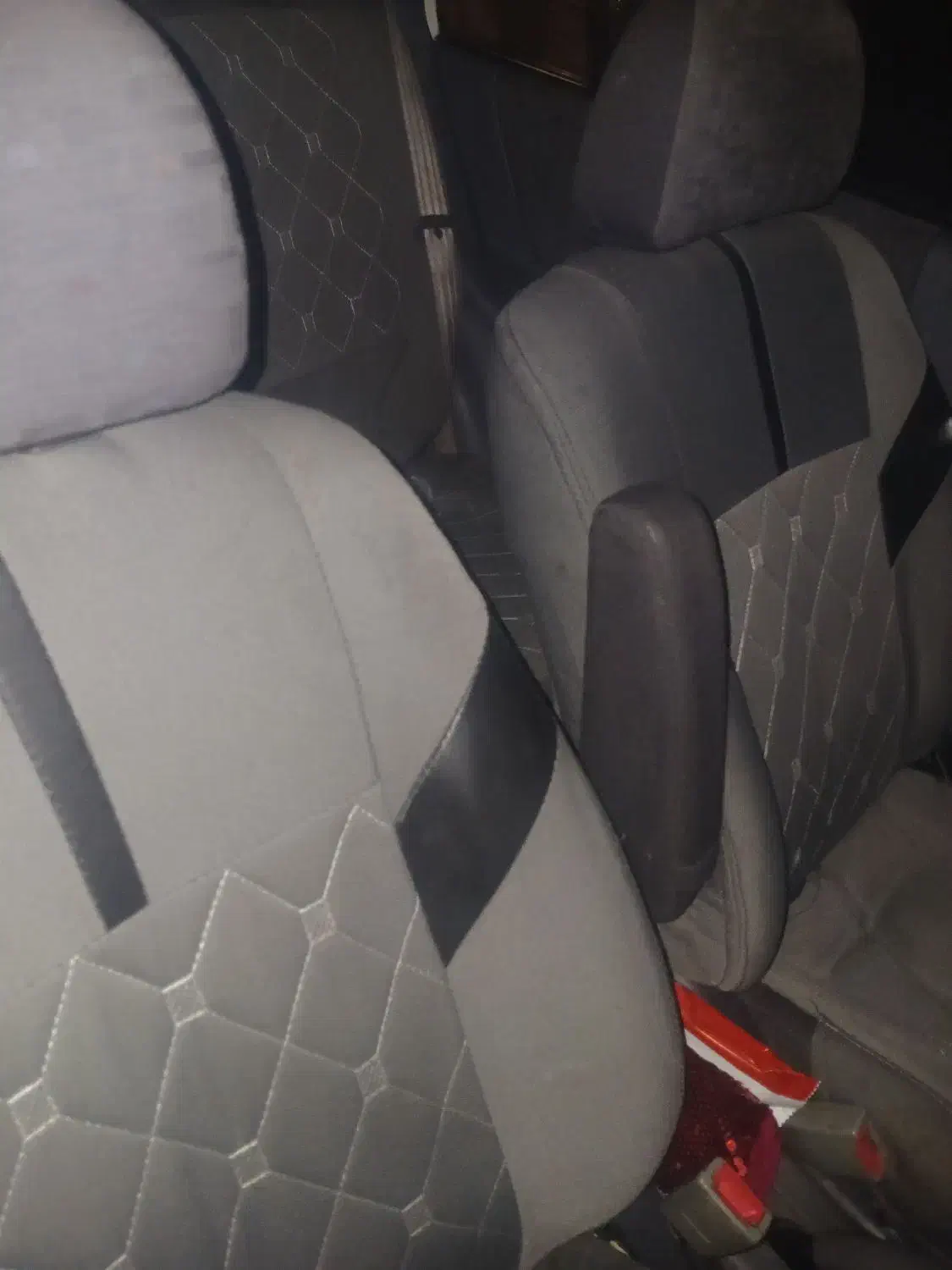 هیوندا ورنا اتوماتیک رنگ سفید|خودرو سواری و وانت|اصفهان, خواجو|دیوار