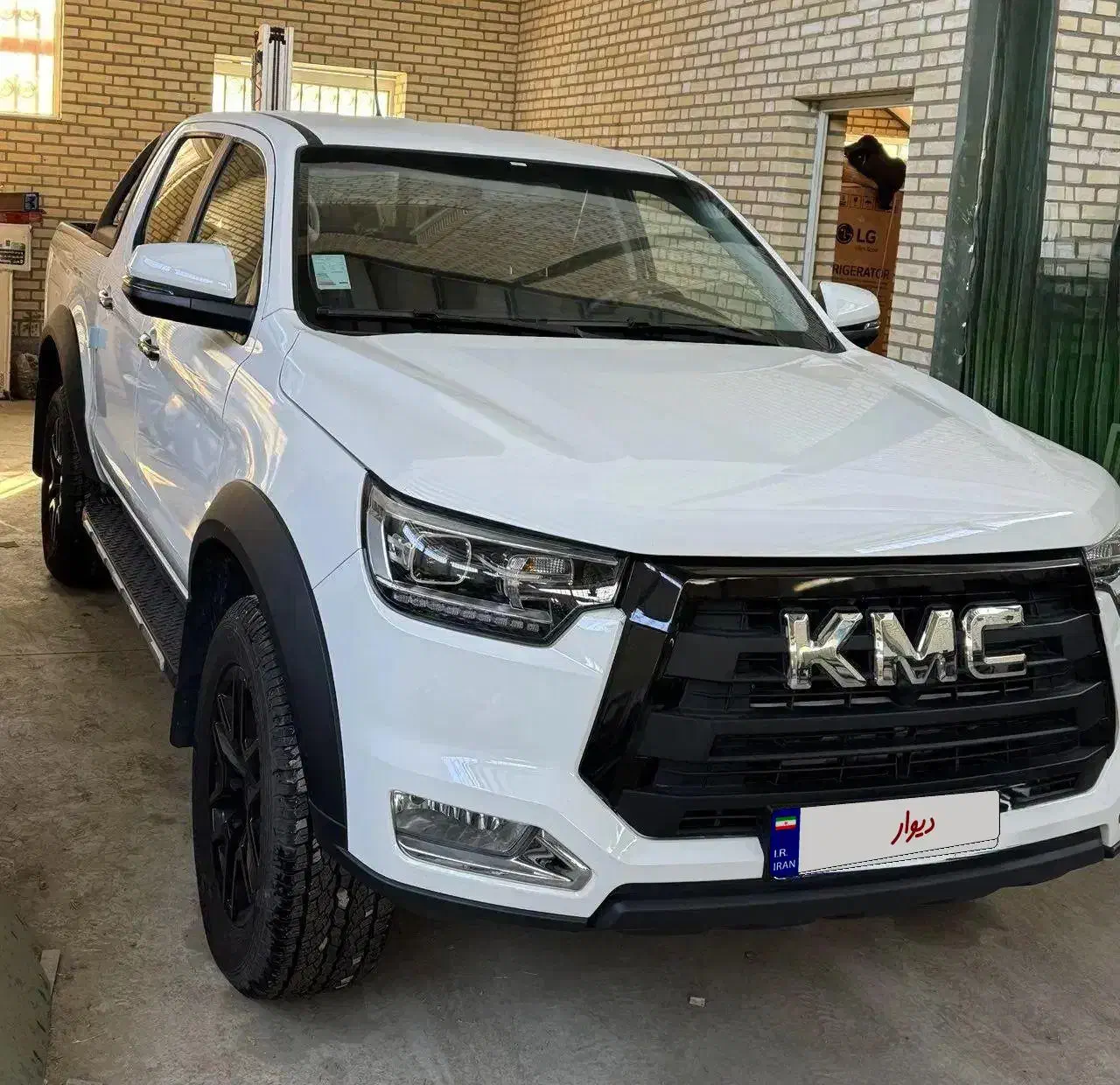 kmc t8 مدل ۴۰۳|خودرو سواری و وانت|همدان, |دیوار