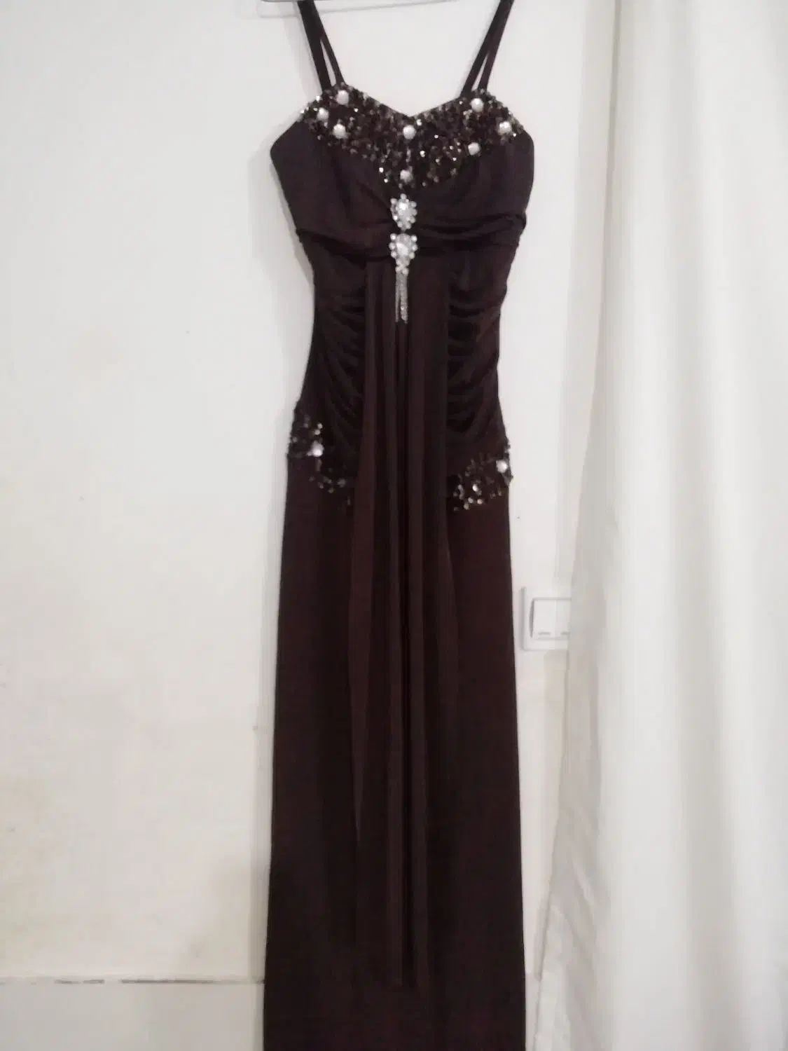 لباس مجلسی|لباس|تربتحیدریه, قائم|دیوار