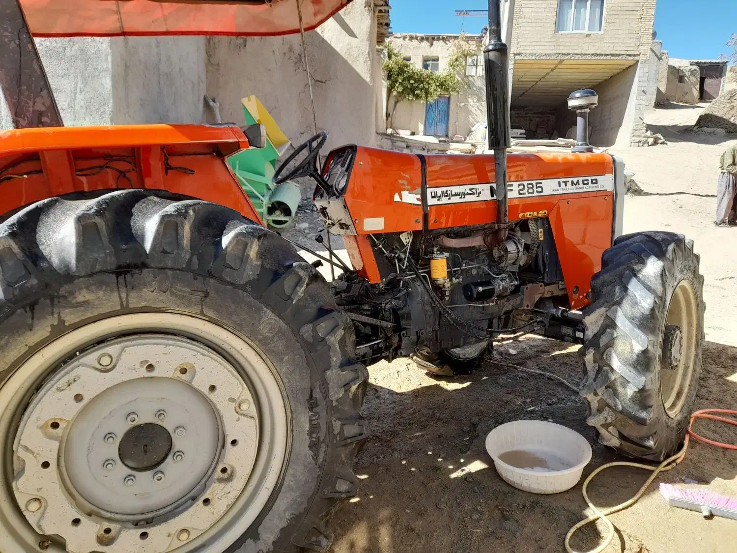 تراکتور فرگوسن 285مدل84|خودرو سنگین|بیجار, |دیوار