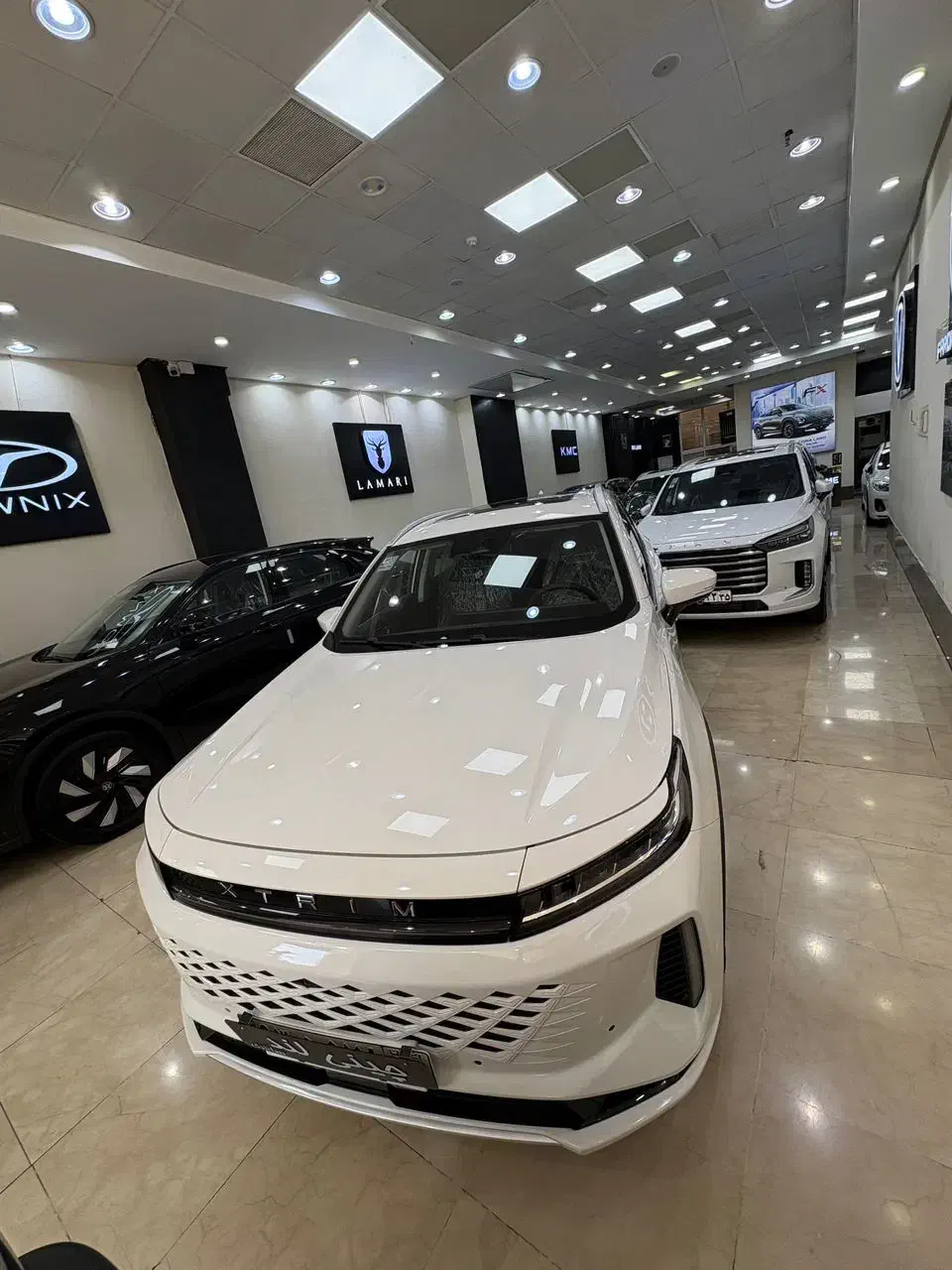 ایکستریم LX مدل ۴۰۴ سفید.مشکی|خودرو سواری و وانت|تهران, عباسآباد|دیوار