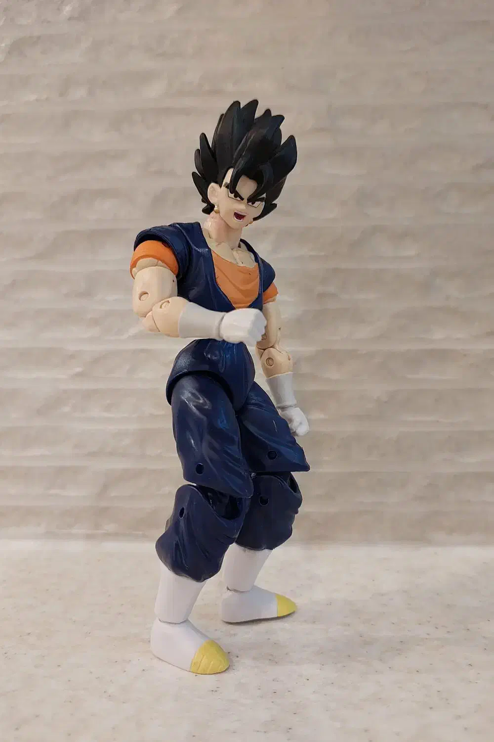 اکشن فیگور انیمه ای گوکو|اسباب‌‌بازی|تهران, قیطریه|دیوار