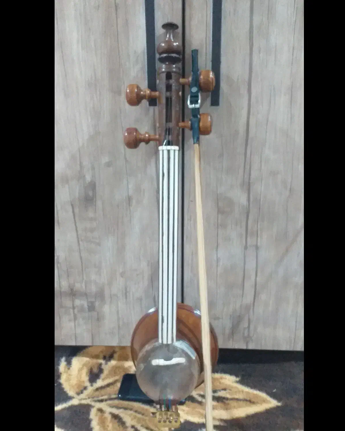 کمانچه استخوان کاری کاکاوند|سازهای سنتی|خرم‌آباد, |دیوار