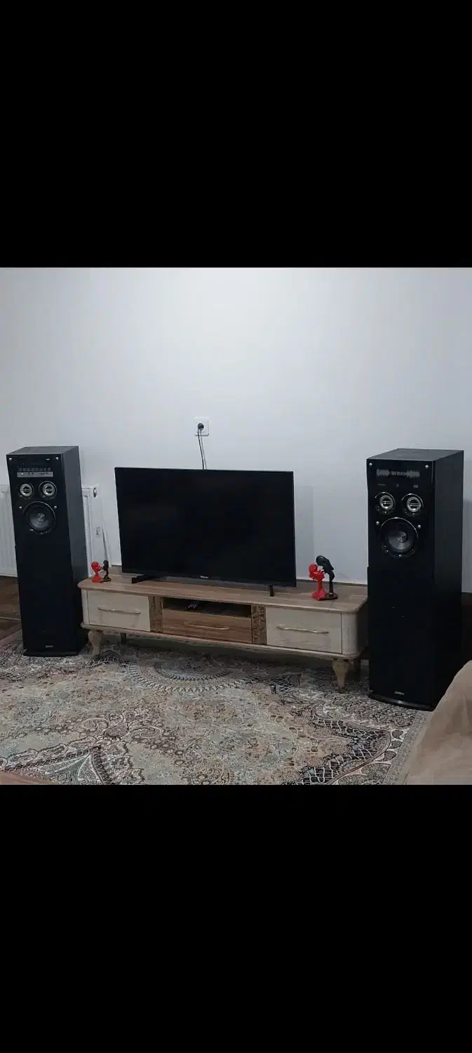 تلویزیون|تلویزیون و پروژکتور|شهر بابک, |دیوار