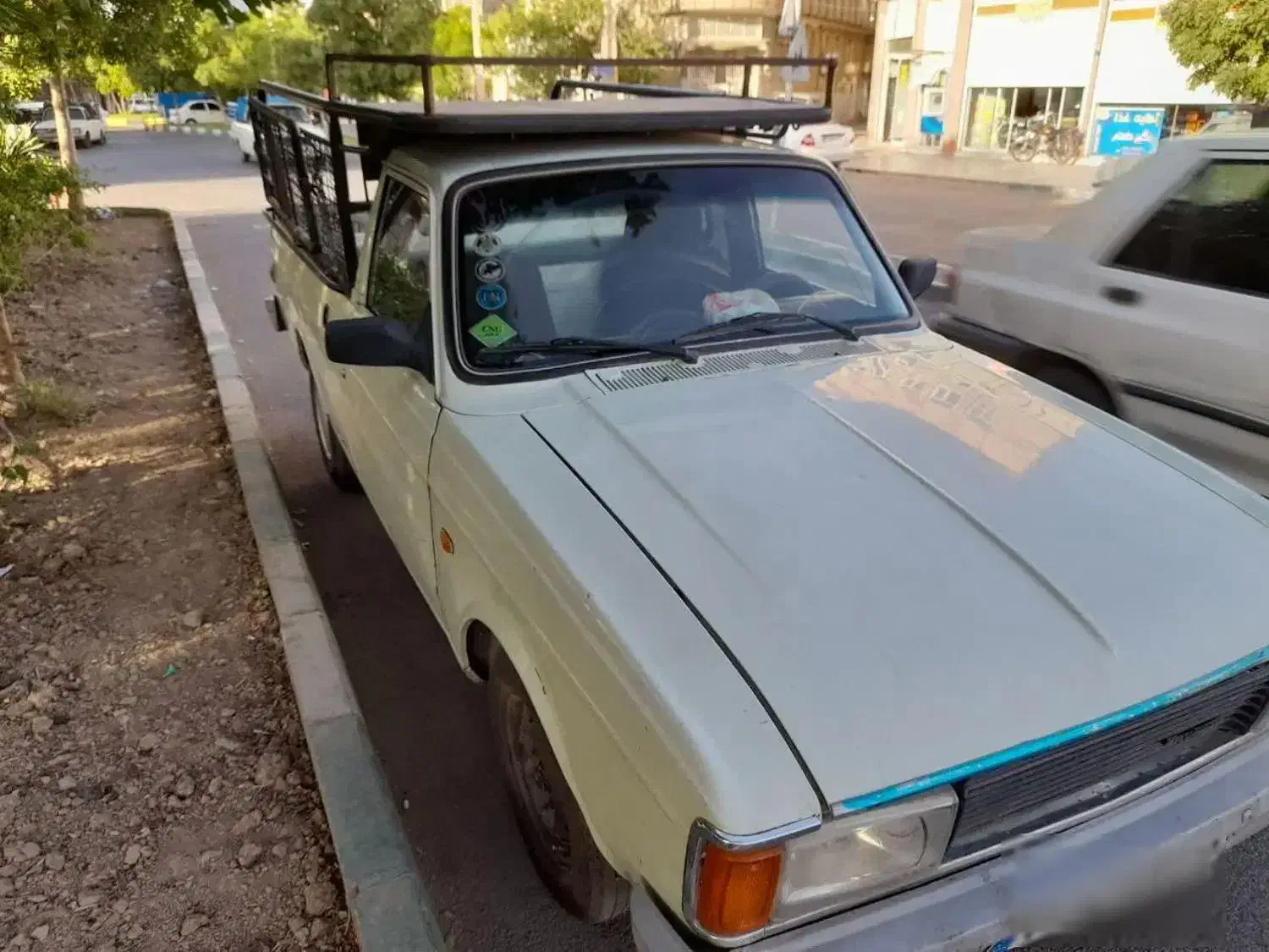 وانت فروشی مدل۹۳|خودرو سواری و وانت|قم, علی آباد سعدگان|دیوار