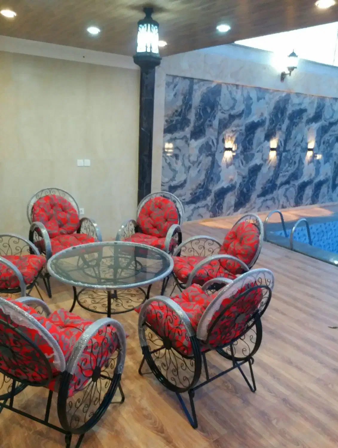 اجاره باغ مدرن|اجارهٔ کوتاه‌مدت ویلا و باغ|رباط‌کریم, رباط‌کریم|دیوار