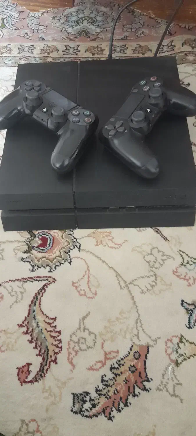 ps 4 سالم با دو دسته|کنسول، بازی ویدئویی و آنلاین|مشهد, کوشش|دیوار