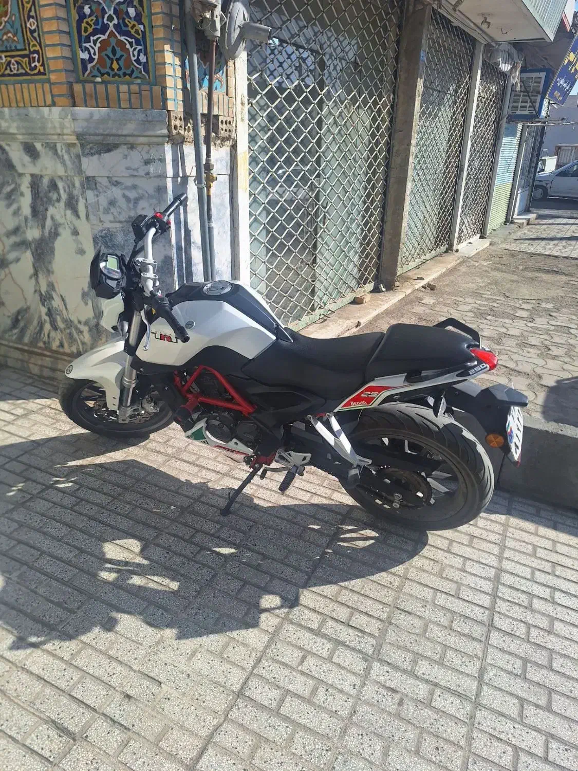 بنلی ۲۵۰|موتورسیکلت|رشتخوار, |دیوار