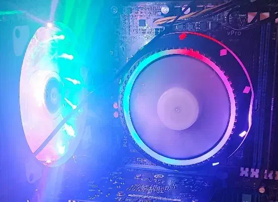 کیس بازی|رایانه رومیزی|شیراز, ارم|دیوار