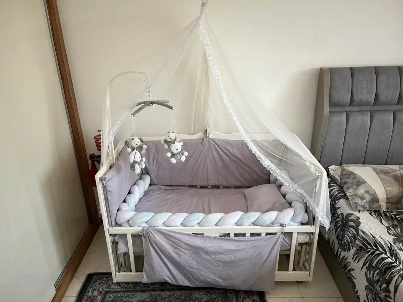 تخت کنار مادری|تخت و صندلی بچه|تبریز, |دیوار