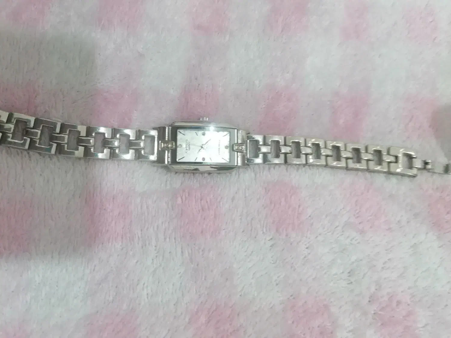 ساعت مردانه و زنانه|ساعت|نیشابور, ۲۲ بهمن|دیوار