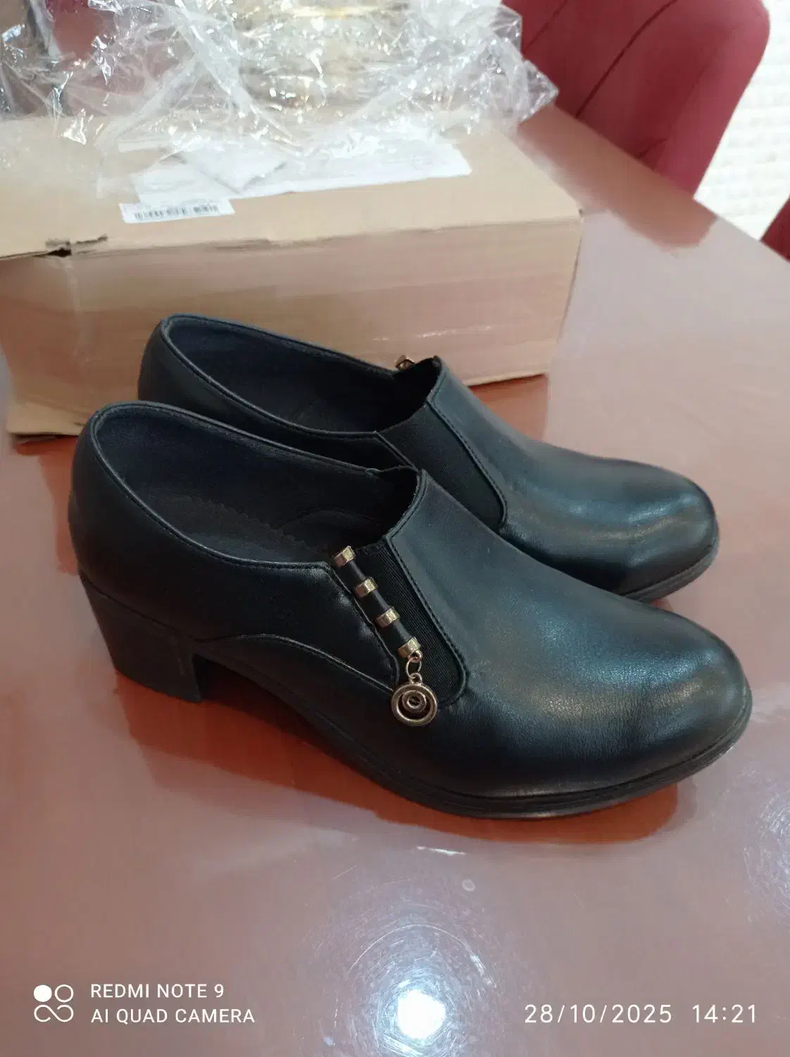 نیم بوت اصل|کیف، کفش، کمربند|بانه, |دیوار