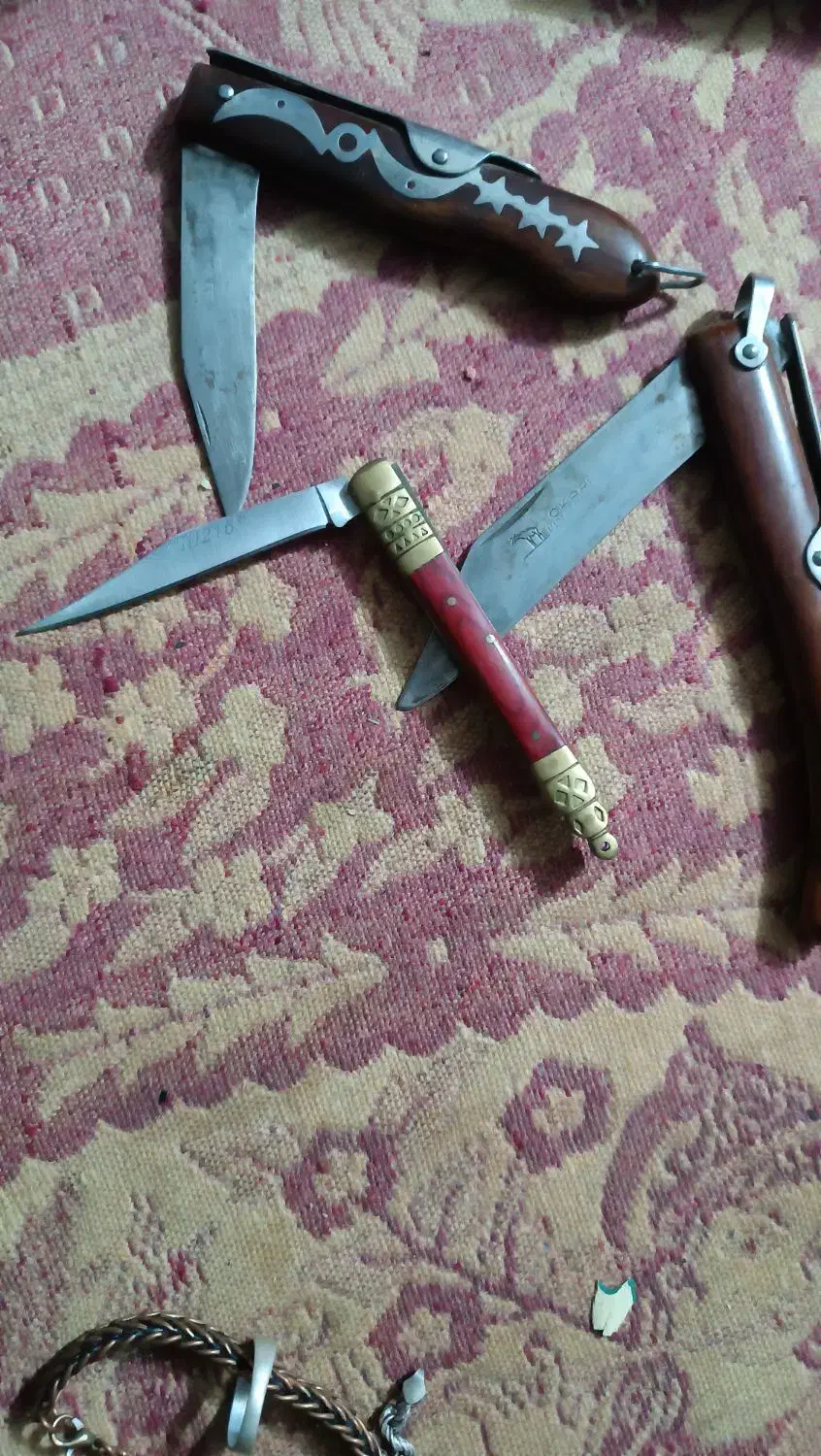 چاقو|کلکسیون اشیاء عتیقه|میبد, |دیوار