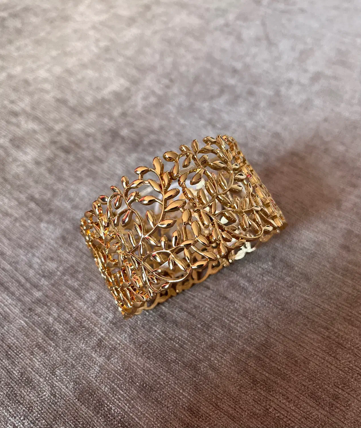 دستبند رنگ ثابت و خوشگل و خاص|بدلیجات|زنجان, |دیوار