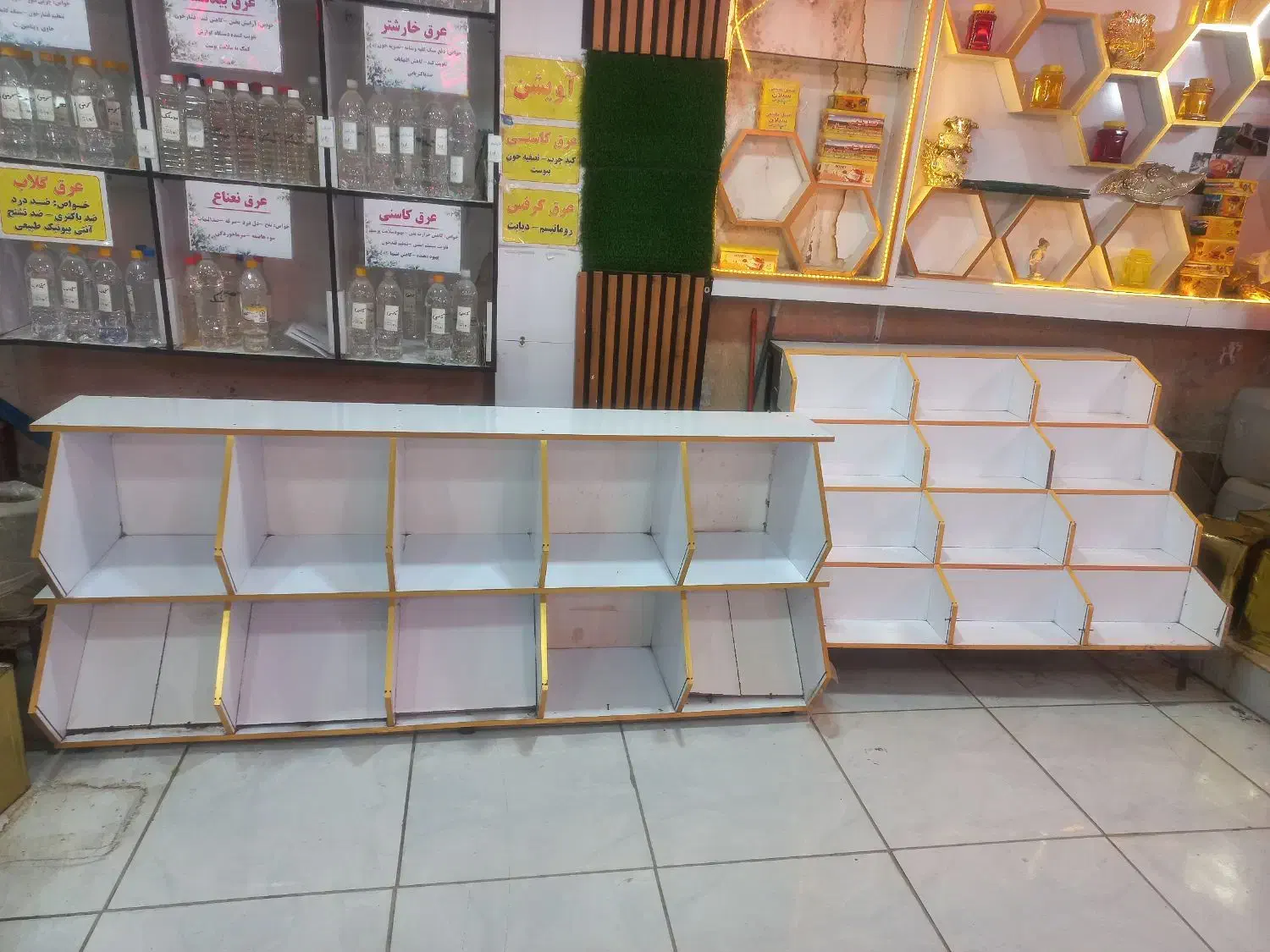 دکور و استنداپ خشکبار|فروشگاه و مغازه|سرعین, |دیوار