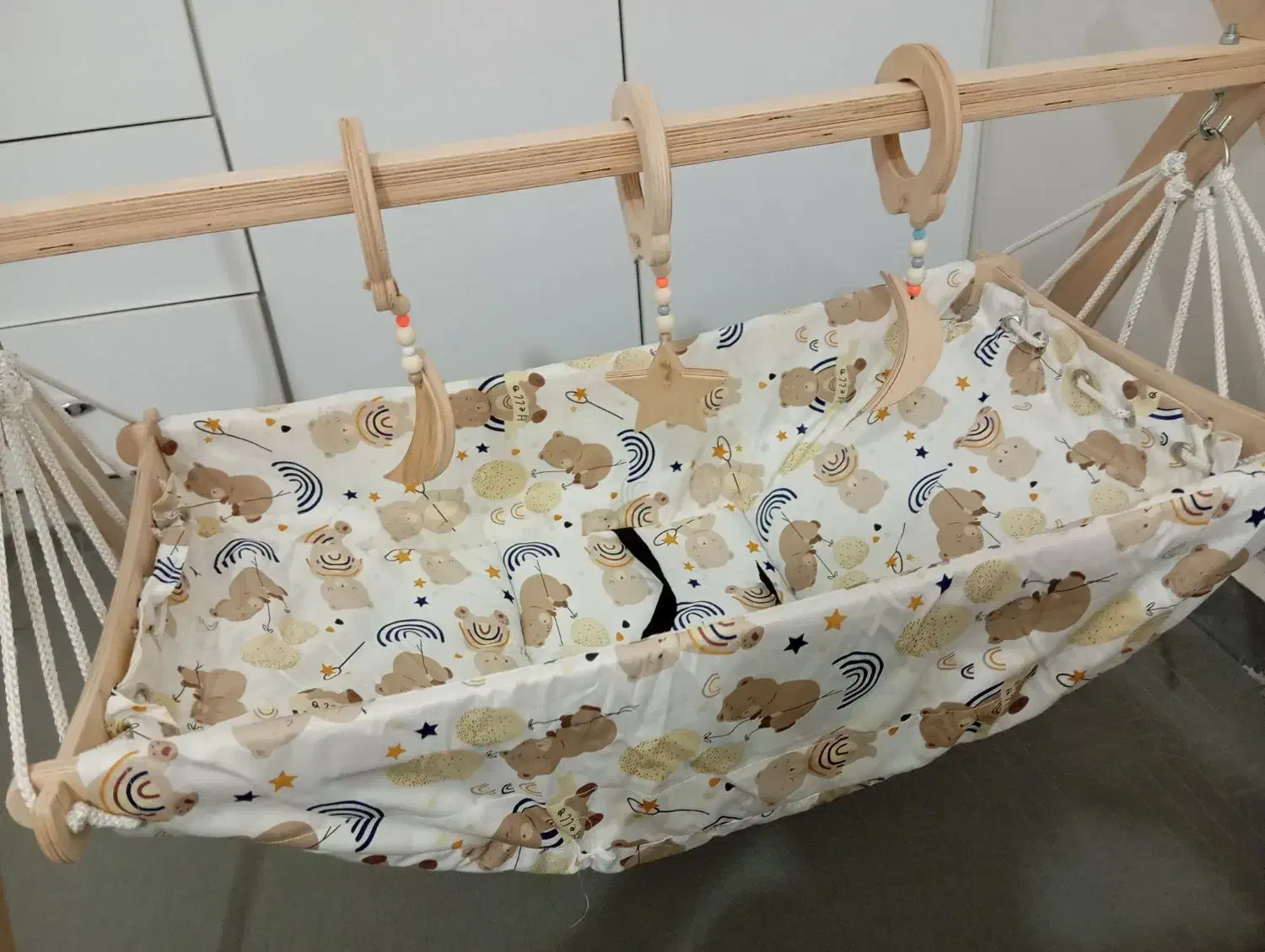 گهواره سنتی|تخت و صندلی بچه|اندیمشک, |دیوار