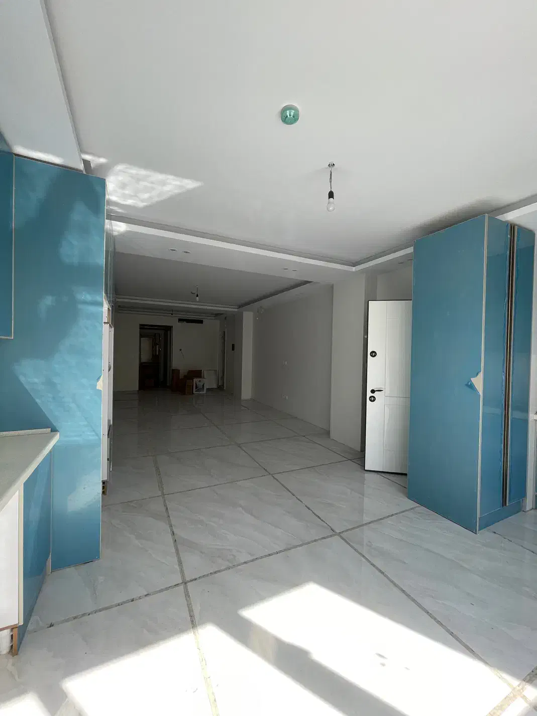 قائم مقام مشاهیر ۱۰۰ متر نوساز سوپر لوکس رهن کامل