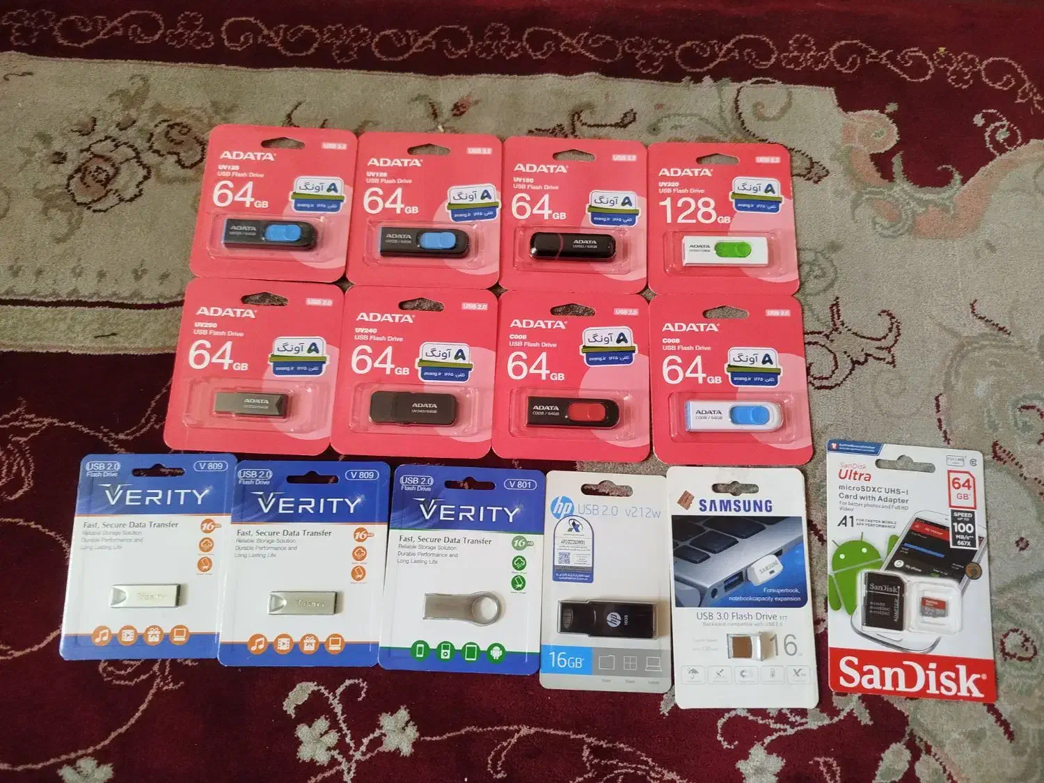 فروش انواع فلش USB ADATA در حجم های مختلف|قطعات و لوازم جانبی رایانه|اهواز, کوی آغاجاری|دیوار