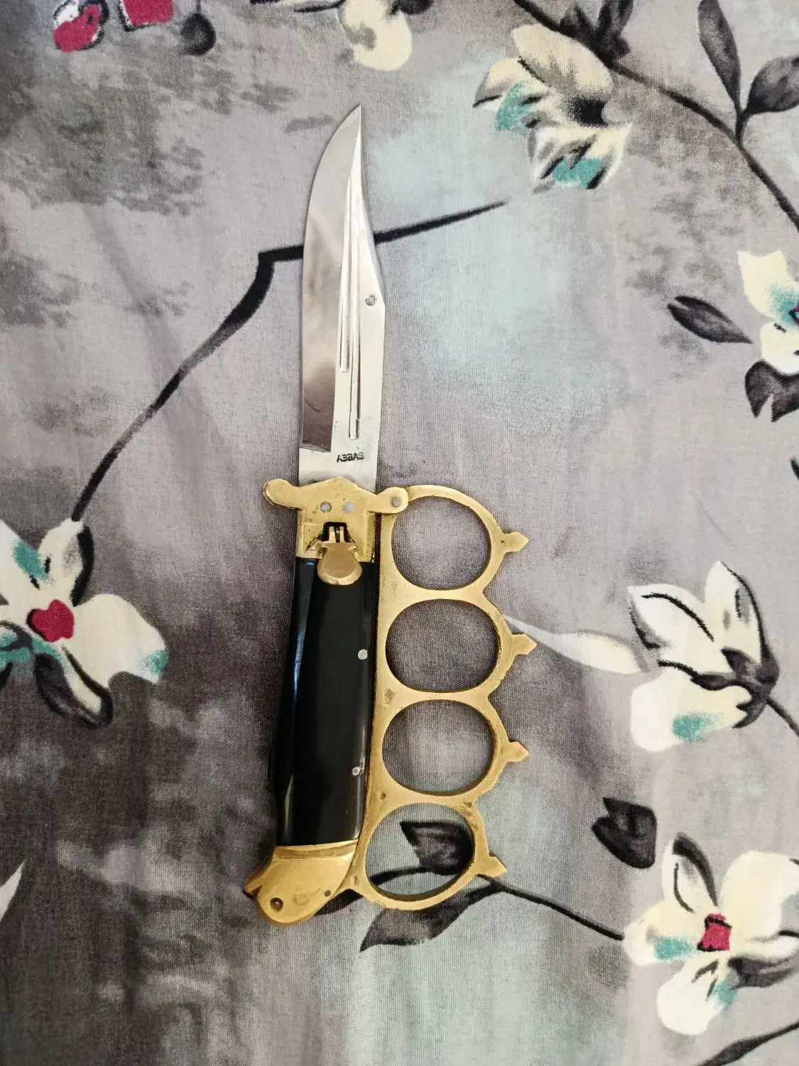 چاقو دست زنجان|کوهنوردی و کمپینگ|لاهیجان, جمهوری|دیوار