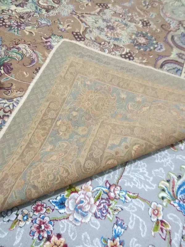 یک عددروفرشی|روفرشی|نیشابور, مبارکه|دیوار