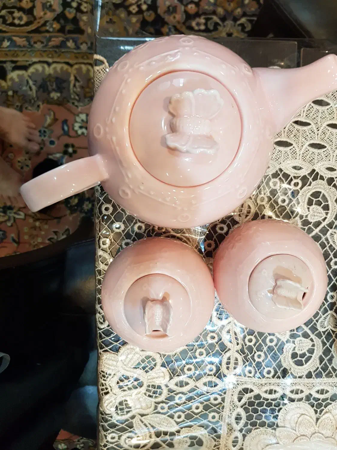 یک قوری و دو قندان فانتزی|ظروف سرو و پذیرایی|لاهیجان, گلستان|دیوار