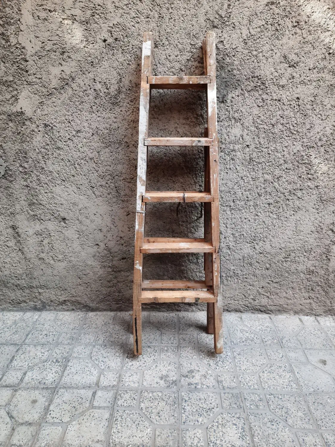 نردبان چوبی دو طرفه 5 پله|ابزارآلات|تهران, تهرانپارس شرقی|دیوار