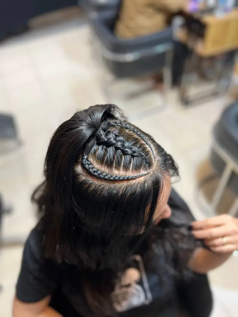 آموزش و خدمات بافت و ناخن|خدمات آرایشگری و زیبایی|پرند, فاز ۲|دیوار