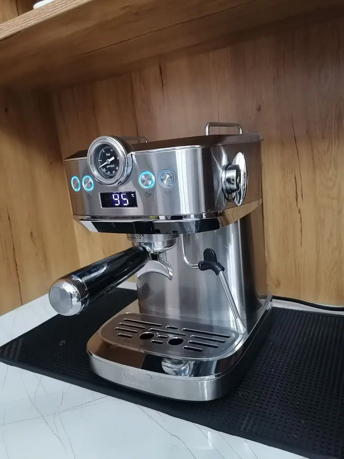 اسپرسو ساز هیلتون|سماور، چایساز، قهوهساز|کرمان, |دیوار