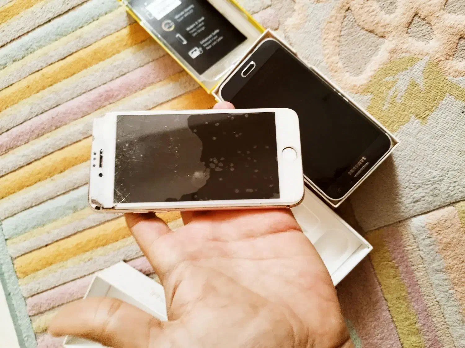 دوگوشی اپل 6s با کارتن iphone نیاز تعمیر|موبایل|تهران, صادقیه|دیوار