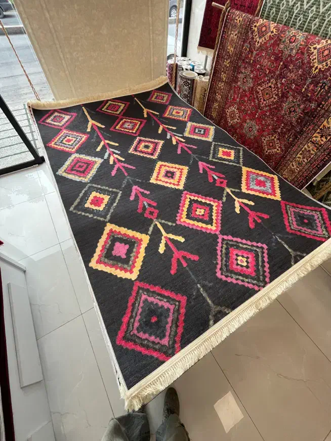 فرشینه ۴ متری|فرش|بابل, |دیوار